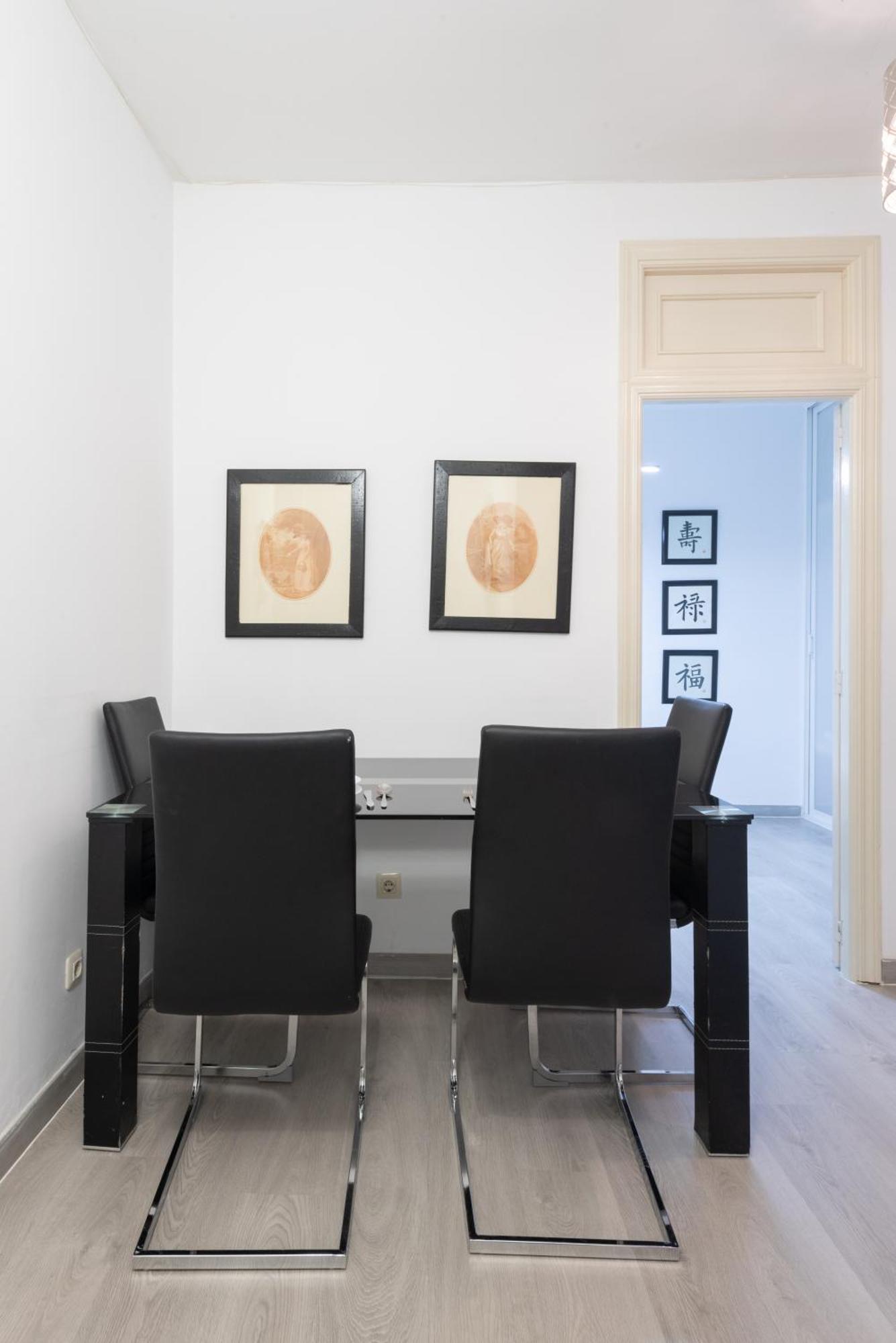 Apartamentos Day Madrid Gran Via Centro Sol Malasana Ngoại thất bức ảnh